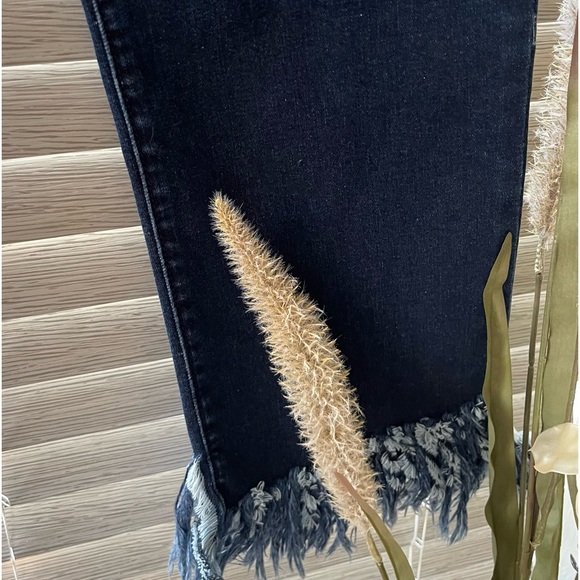 🍁SALE….🍁 🩵 L&B Dark Wash Jeans Western Cowgirl🩵 - Picture 4 of 7